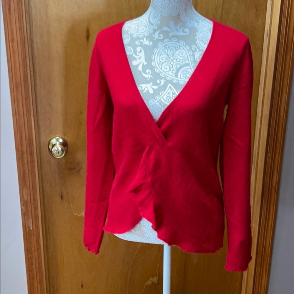 NWOT cashmere sweater from Whim. Size L